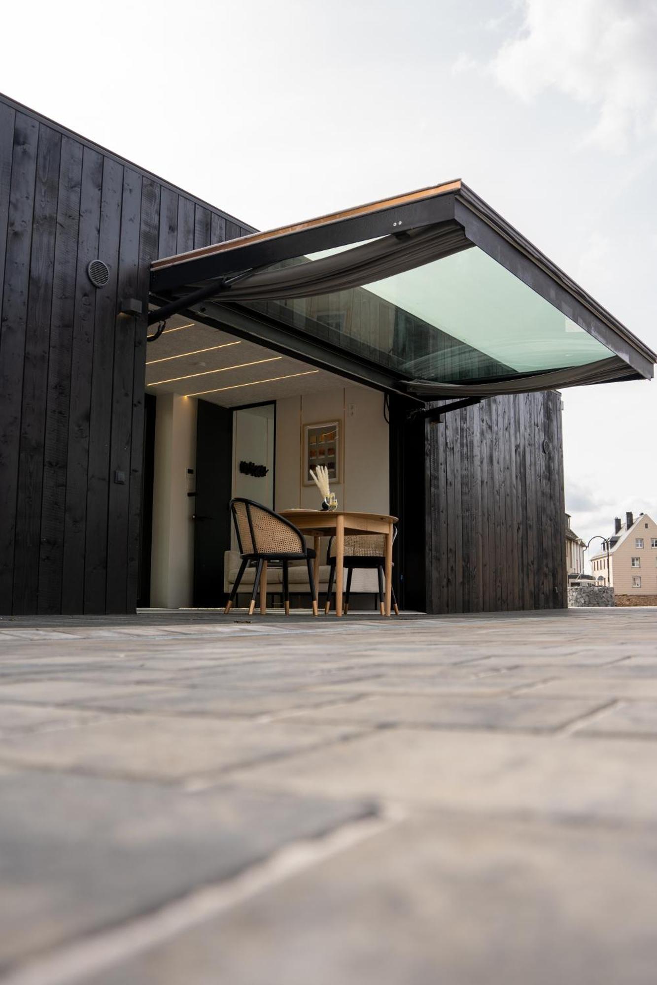 Hotel & Chalets By Revex Schwarzenbach am Wald Exterior photo
